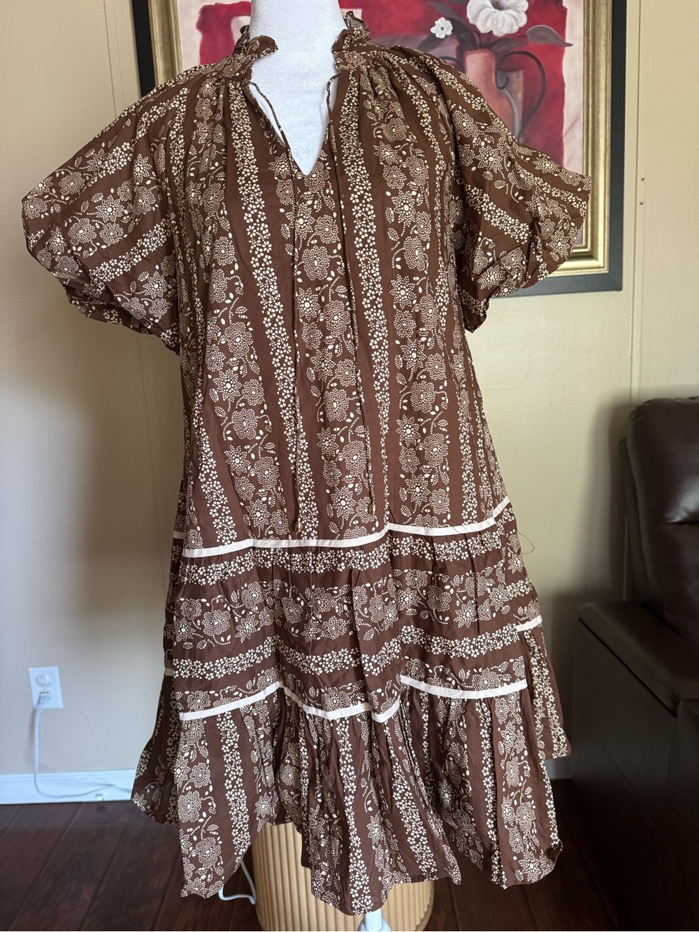 entro Brown Floral Midi Dress with Cream Trim